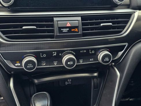 Used 2019 Honda Accord Sport image 30
