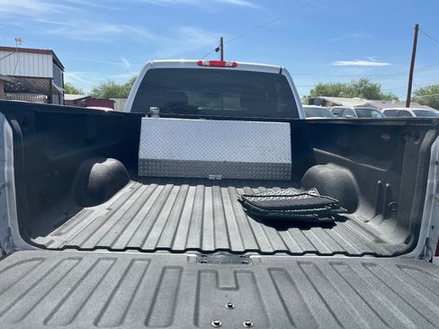 Used 2014 GMC Sierra 2500 SLT w/ Suspension Package, Off-Road AWD/4WD image 29