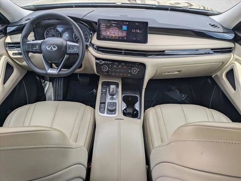 Certified 2025 INFINITI QX60 Pure image 18