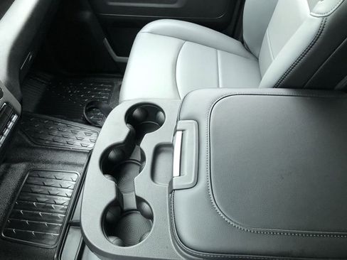 New 2026 RAM 3500 Tradesman w/ Chrome Appearance Group AWD/4WD image 17