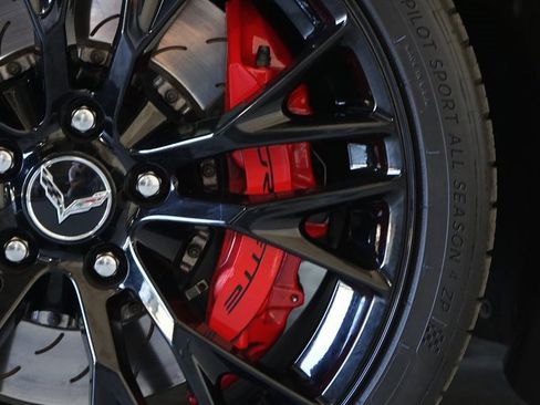 Used 2015 Chevrolet Corvette Z06 image 36