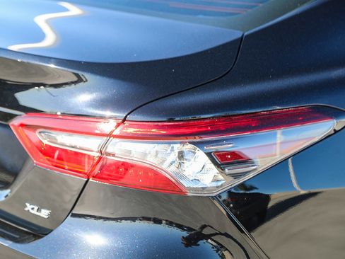 Used 2024 Toyota Camry XLE image 9