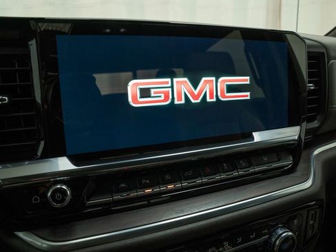 Used 2022 GMC Sierra 1500 SLT w/ SLT Premium Plus Package image 13