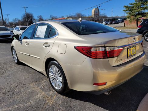 Used 2013 Lexus ES 350 w/ Luxury Pkg image 30