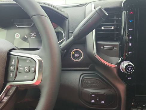 New 2026 RAM 2500 Laramie w/ Night Edition AWD/4WD image 27