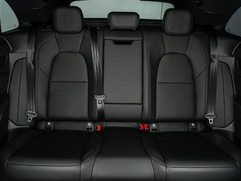 New 2026 Porsche Macan GTS Electric image 33