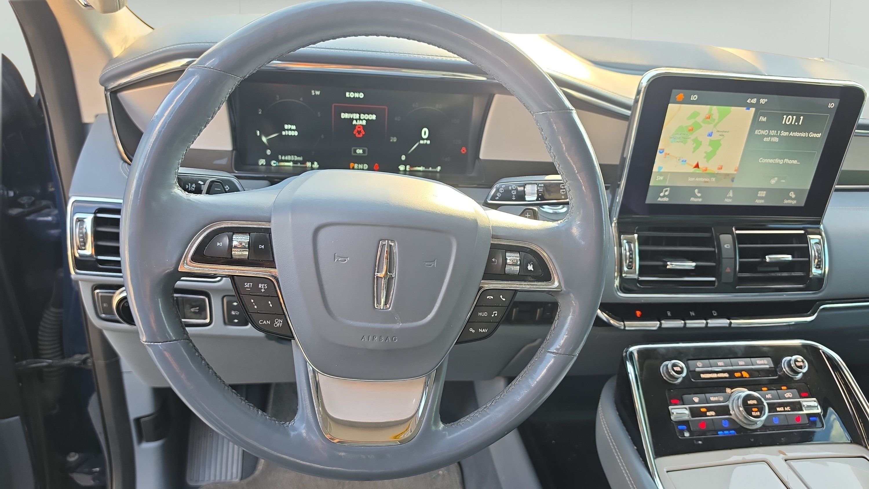 Used 2018 Lincoln Navigator Black Label w/ Cargo Package AWD/4WD image 11