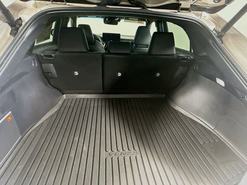 Certified 2024 Toyota Venza Limited image 27