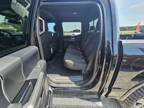 Used 2017 Ford F150 XLT w/ Equipment Group 302A Luxury AWD/4WD image 20