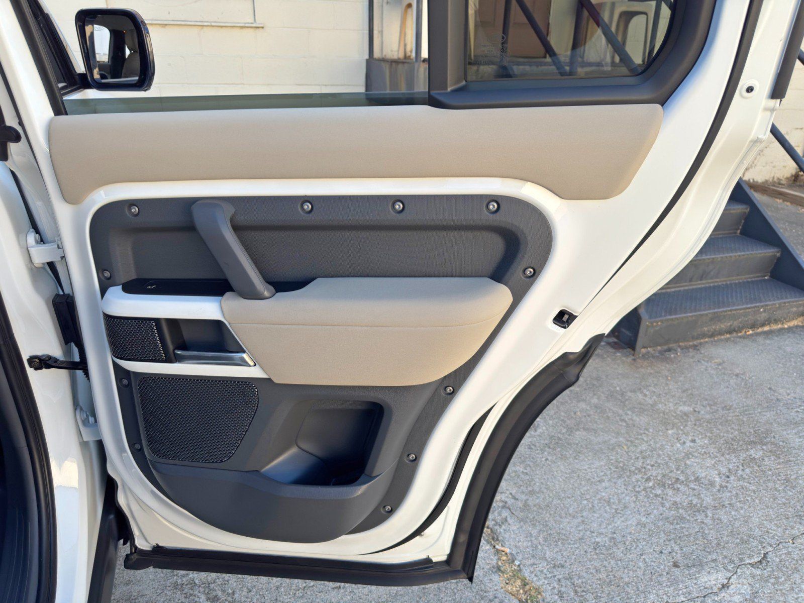 Used 2022 Land Rover Defender 110 S AWD/4WD image 55