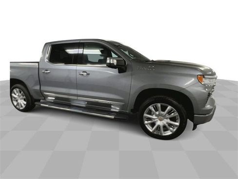 Certified 2024 Chevrolet Silverado 1500 High Country w/ High Country Premium Package image 2