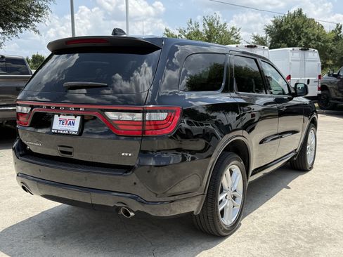 Used 2025 Dodge Durango GT AWD/4WD image 5