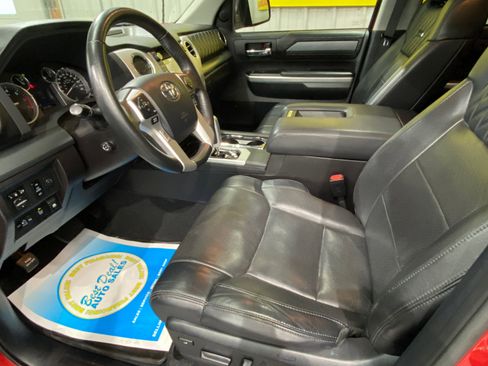 Used 2015 Toyota Tundra Platinum image 11