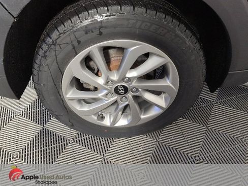 Used 2018 Hyundai Tucson SEL image 45