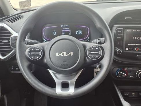 Used 2024 Kia Soul LX w/ Option Group 015 image 19