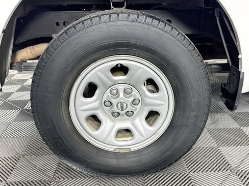 Used 2016 Nissan Frontier S image 30