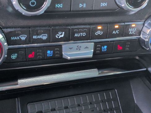 Certified 2024 Ford F150 Platinum image 23