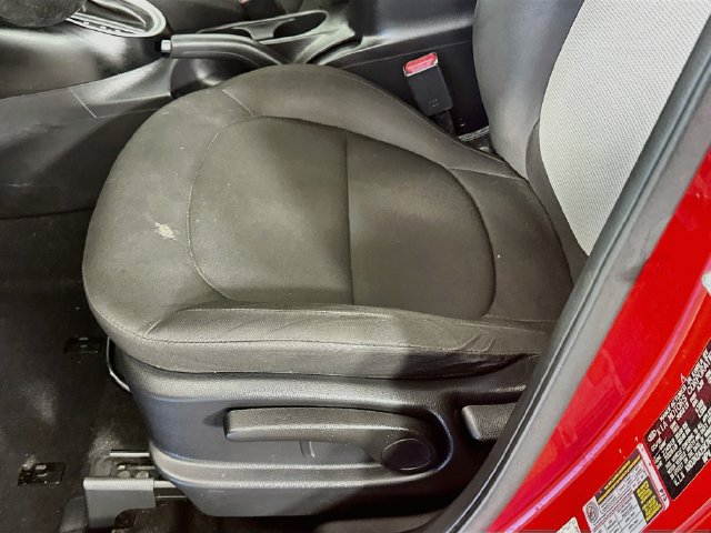 Used 2019 Kia Soul FWD image 25