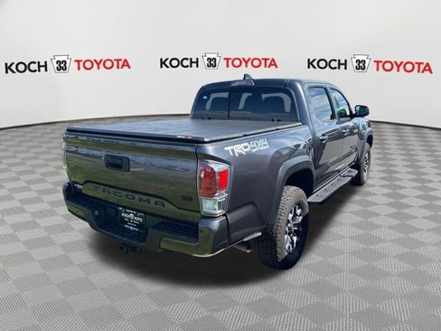 Used 2021 Toyota Tacoma TRD Off-Road w/ Technology Package AWD/4WD image 8