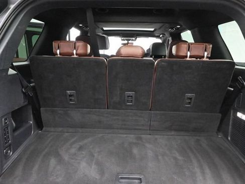 Certified 2025 Lincoln Navigator Reserve AWD/4WD image 25