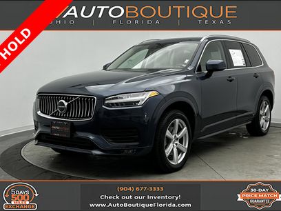 Used 2022 Volvo XC90 T5 Momentum