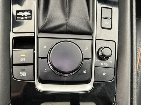 Used 2025 MAZDA CX-50 AWD 2.5 Hybrid w/ Premium Pkg image 21