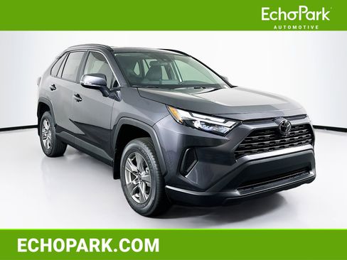 Used 2025 Toyota RAV4 XLE w/ Convenience Package FWD image 1