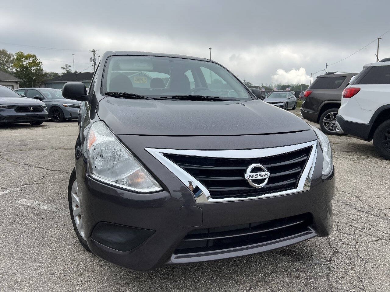 Used 2015 Nissan Versa S Plus FWD image 7
