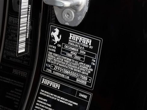 Used 2025 Ferrari 296 GTS image 29