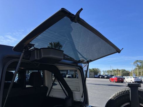 Used 2017 Jeep Wrangler Unlimited Sport w/ Quick Order Package 24S image 24