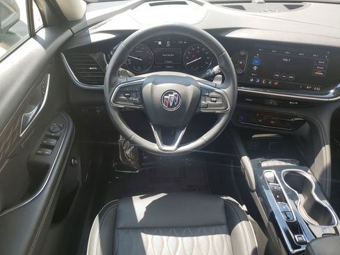 Certified 2022 Buick Envision Avenir w/ Technology Package II image 18