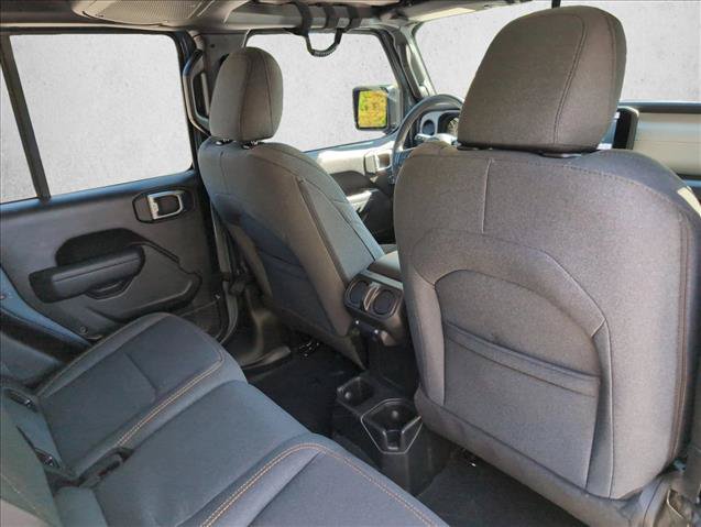 Used 2025 Jeep Gladiator Sport AWD/4WD image 29