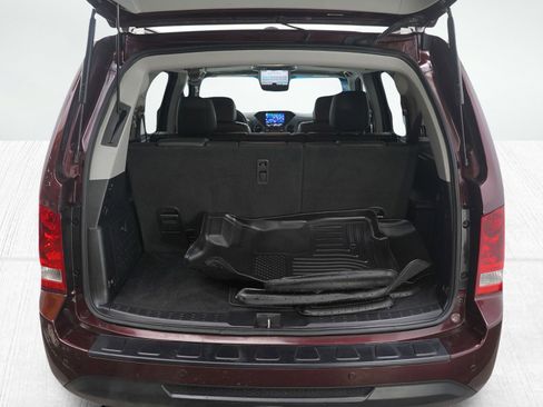 Used 2015 Honda Pilot Touring image 9