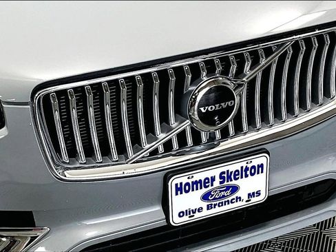 Used 2024 Volvo XC90 B6 Plus image 30