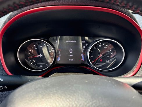 Used 2020 Jeep Compass Trailhawk AWD/4WD image 26