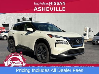 Used 2023 Nissan Rogue SL w/ SL Premium Package