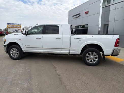 Used 2022 RAM 2500 Limited AWD/4WD image 6