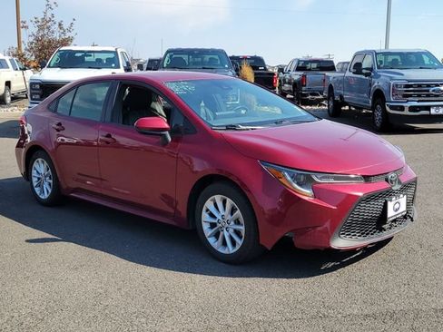 Used 2022 Toyota Corolla LE w/ LE Convenience Package FWD image 4