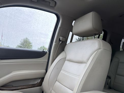Used 2018 GMC Yukon Denali w/ Denali Ultimate Package AWD/4WD image 24