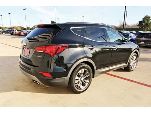 Used 2018 Hyundai Santa Fe Sport 2.0T image 6