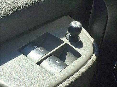 Used 2020 Chevrolet Express 2500 image 27