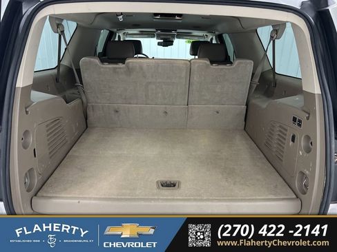 Used 2016 Chevrolet Suburban LTZ image 19