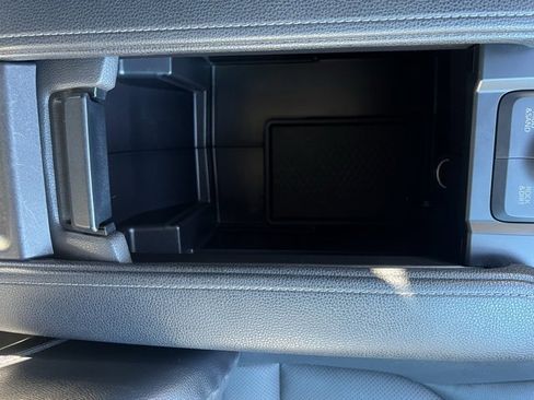 Used 2025 Toyota Grand Highlander AWD image 37