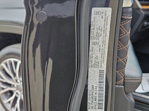 Used 2023 Jeep Grand Cherokee L Summit image 26