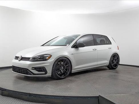 Used 2018 Volkswagen Golf R 4-Door AWD/4WD image 2