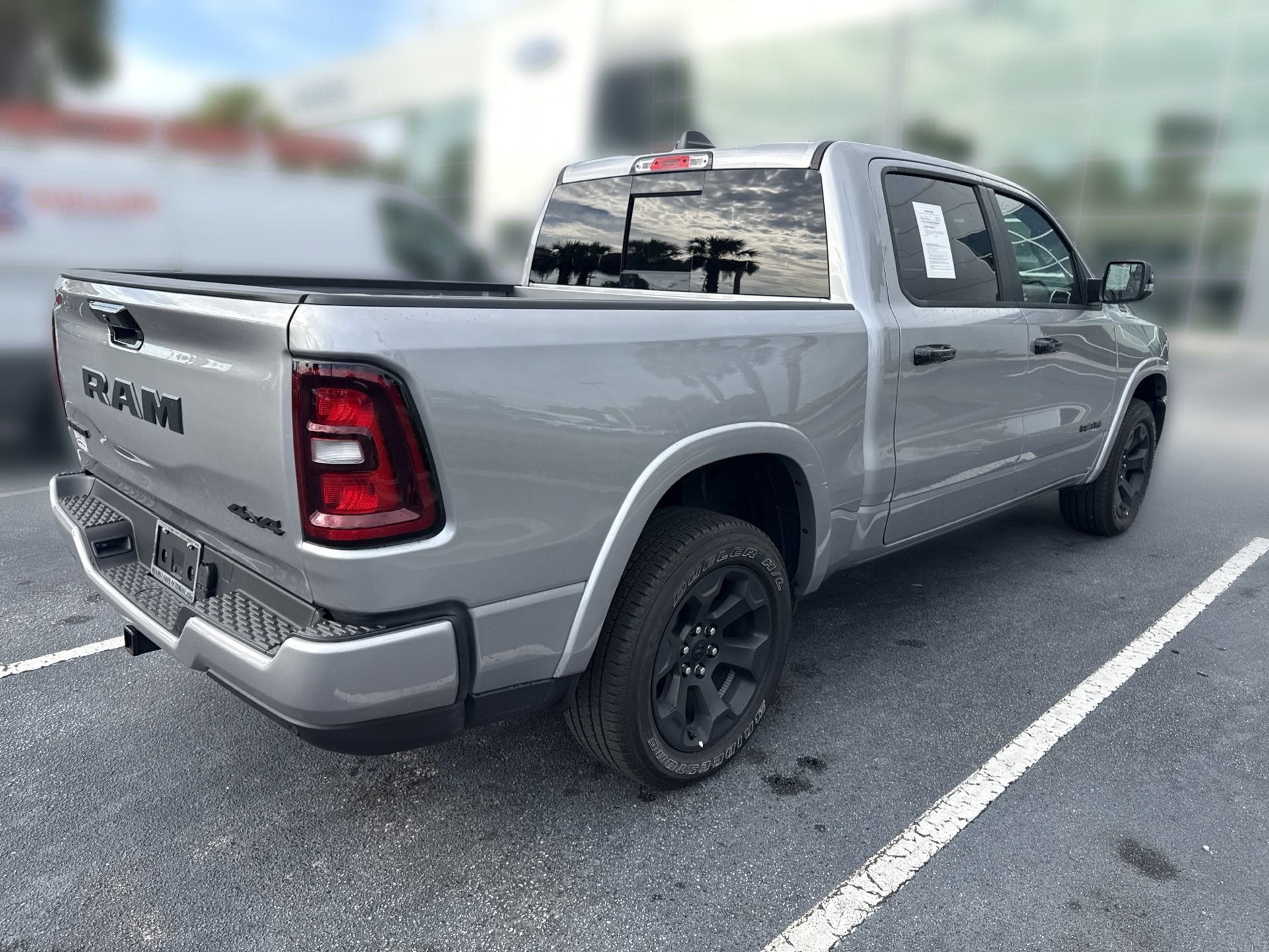 Used 2025 RAM 1500 Big Horn AWD/4WD image 4