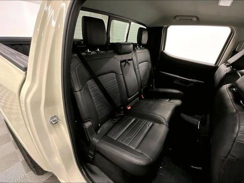 Used 2025 Ford Ranger Lariat w/ FX4 Off-Road Package AWD/4WD image 24