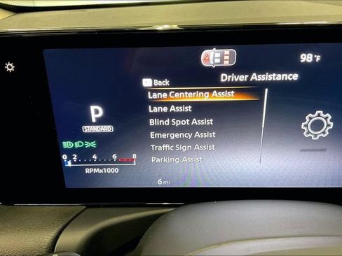 New 2026 Nissan Sentra SR w/ SR Premium Package FWD image 30