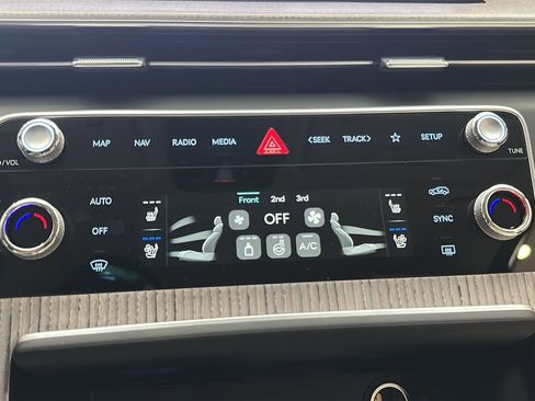 New 2026 Genesis GV80 3.5T Prestige AWD/4WD image 19