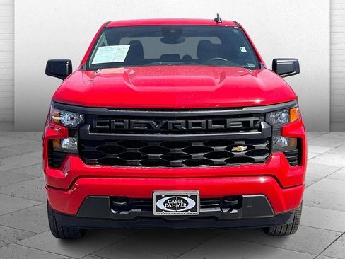 Used 2024 Chevrolet Silverado 1500 Custom image 2